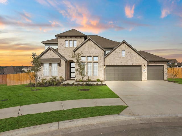100 Uphill DR
