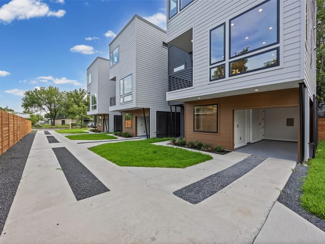100 W Odell ST Unit #3