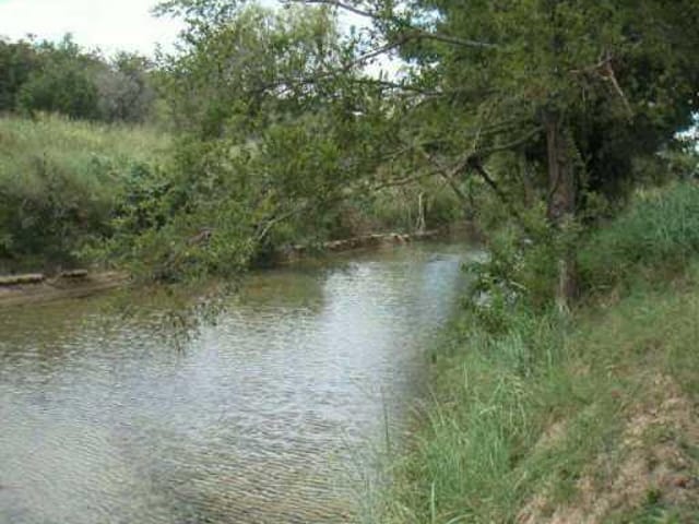 1000 Creekwood