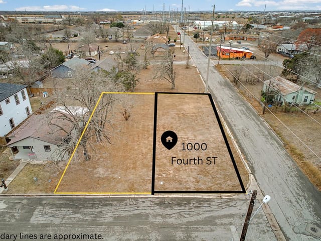 1000 Fourth St