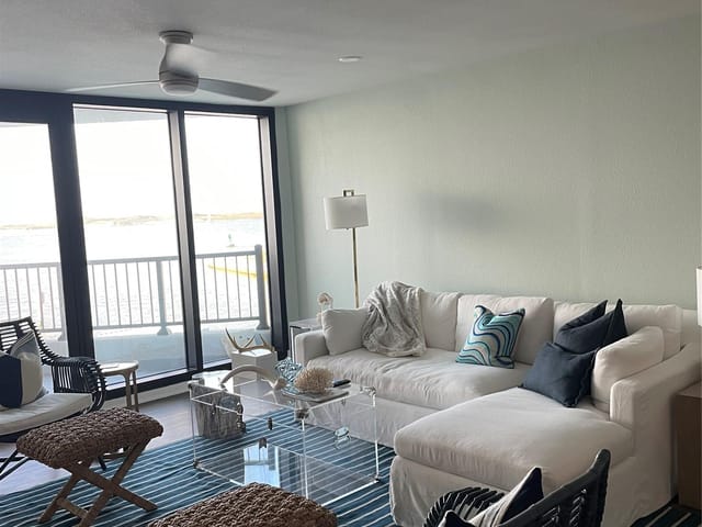 1000 N Station St Unit #106