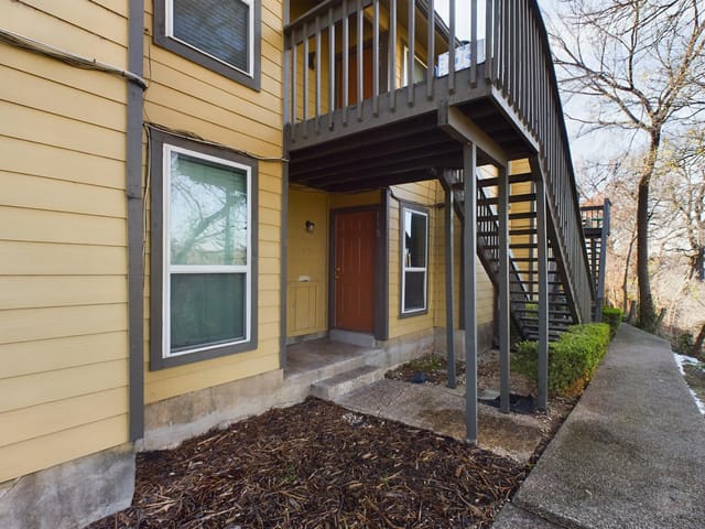 1000 W 26th St Unit #118