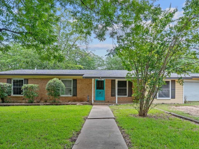 10000 Gail RD