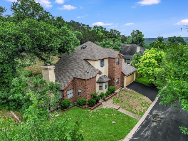 10002 Talleyran Dr