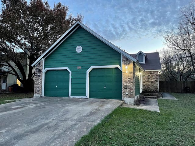 10003 Parliament House RD