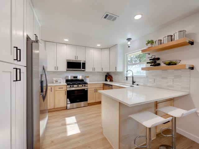 10003 Quail Hutch Dr