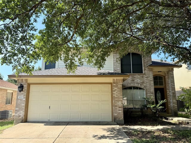 1002  Port Daniel Dr