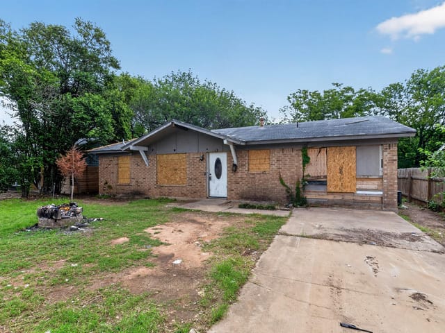 1003 Arthur Stiles RD