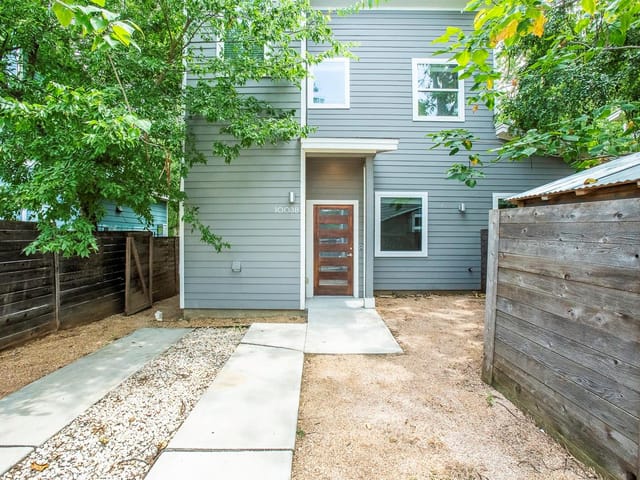 1003 Valdez ST Unit #2