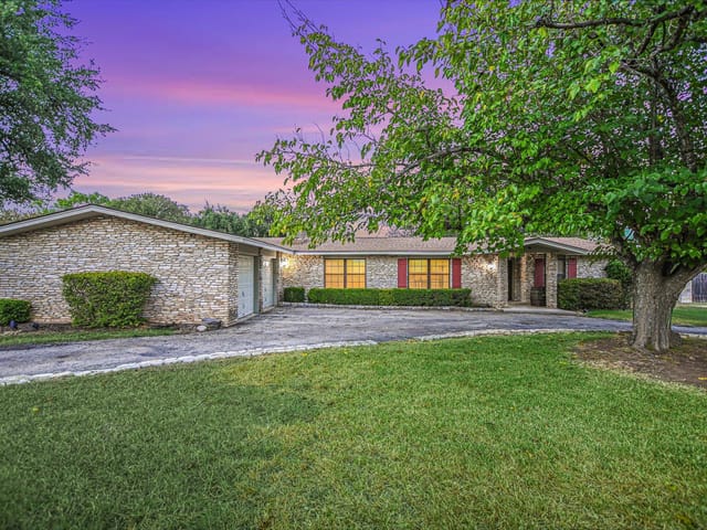 1004 Biscayne CV
