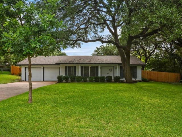 1004 N Bend Dr
