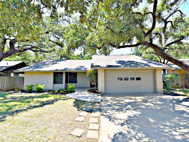10044 Woodland Village Dr
