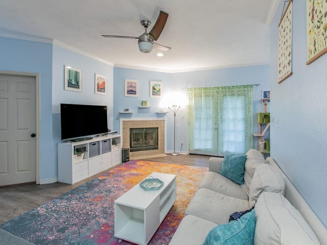 1005 N Lbj DR Unit #B2