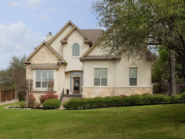 1005 Ogden Dr