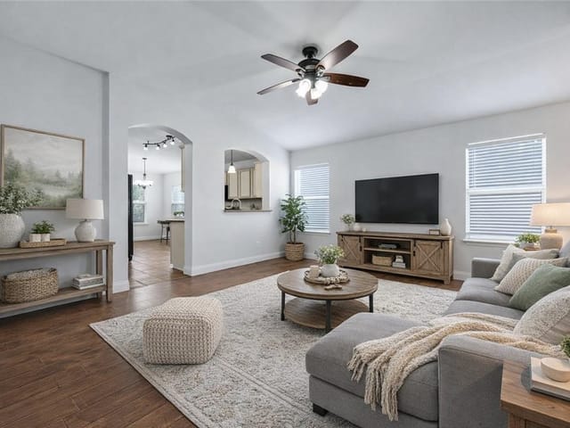 1005  Remington Dr