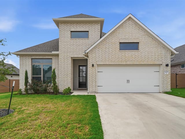 1005 Rollingwood TRL