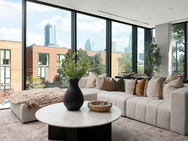 1006 Baylor ST Unit #201
