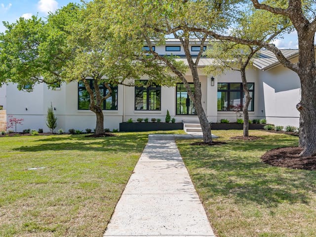 1006 Flint Ridge Trl
