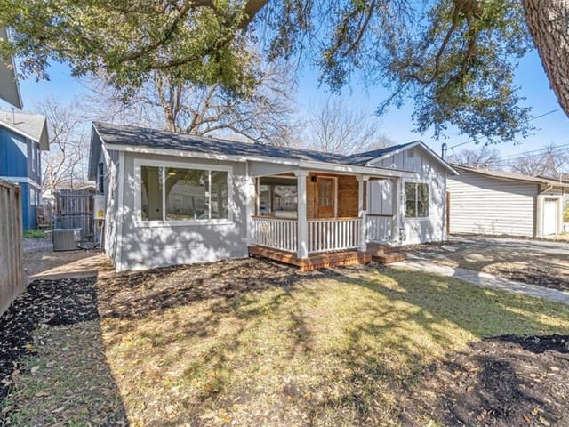 1006 Karen Ave