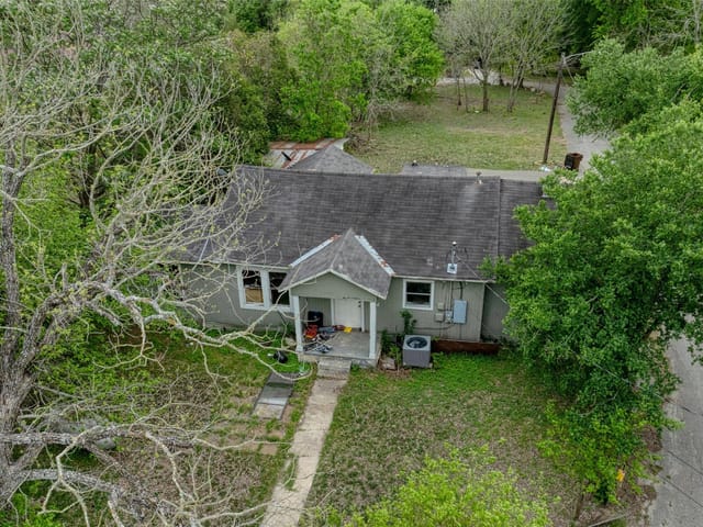 1006 Proctor St