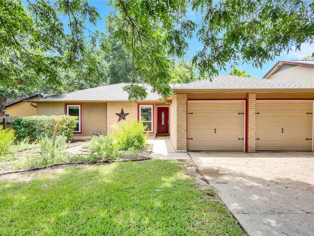 1007 Echo LN