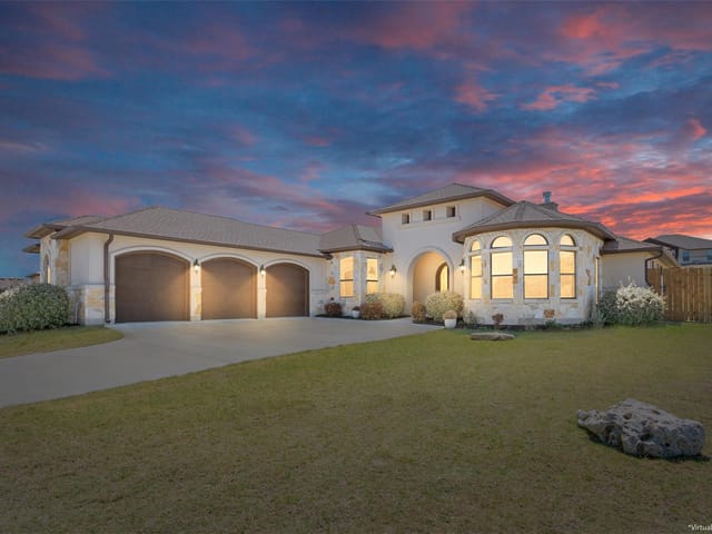 1007 Saddle Bluff Dr