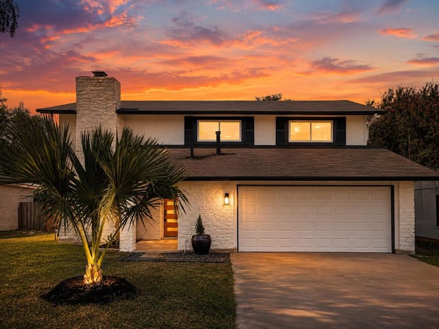 10070 Woodland Village DR