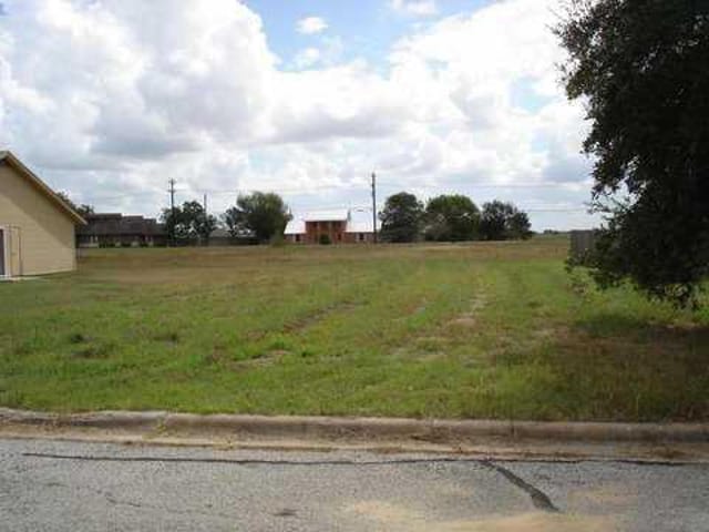 1008 Alamo ST