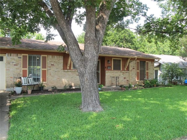 1008 Alden Dr