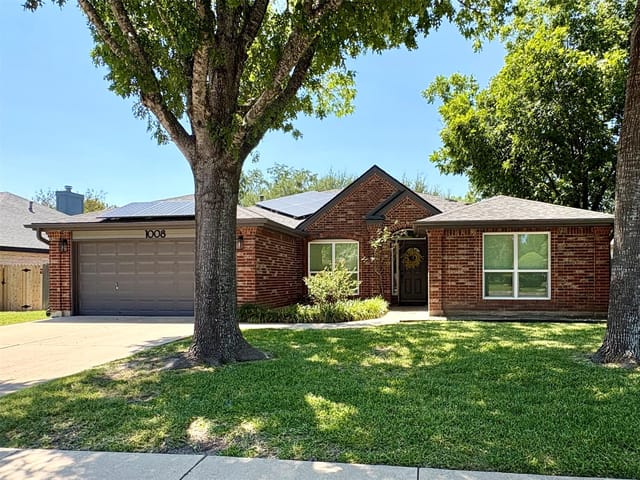 1008 Maplewood DR