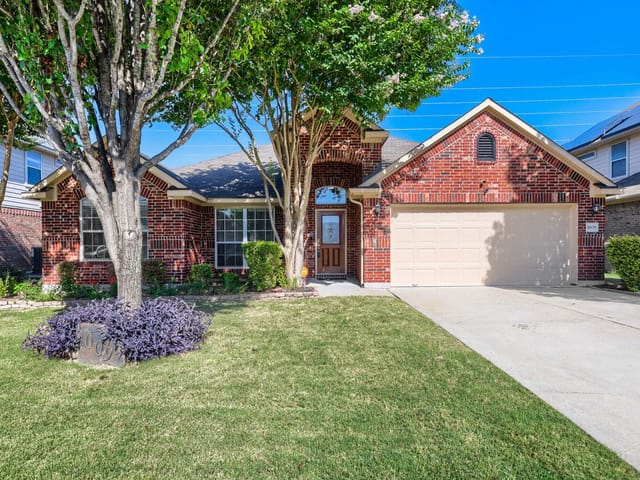 1009 N Ash CV
