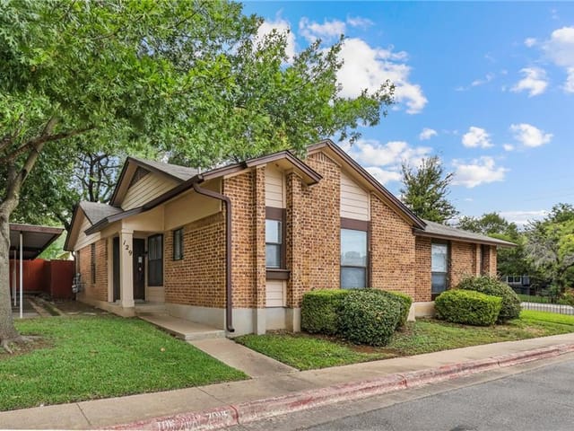 101 Clearday Dr Unit #129