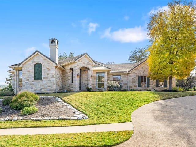 101 Desert Highlands Ct