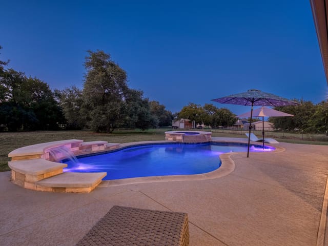 101 Enclave Park CV