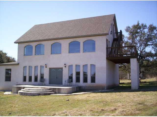 101 INDIAN HILLS DR