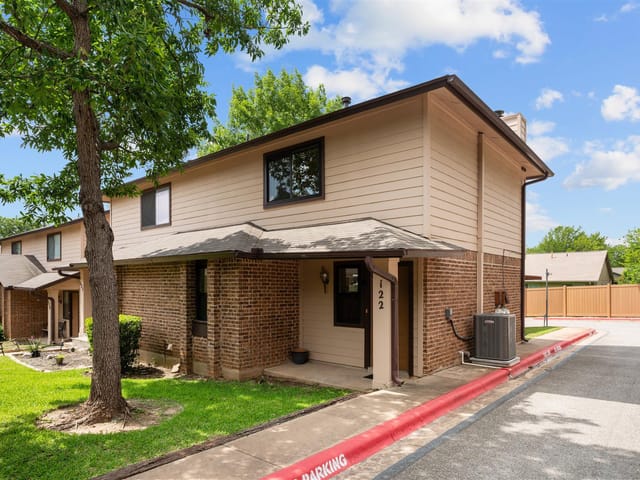 101 S Clearday DR Unit #122