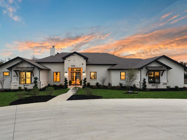 101 Stockman Dr