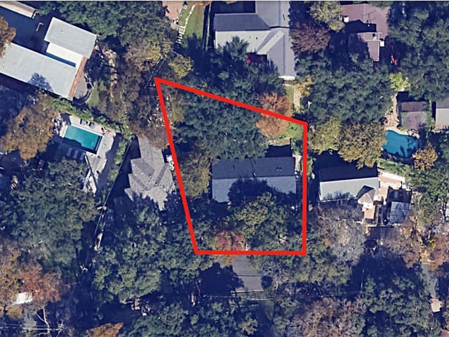 1010 Avondale Rd