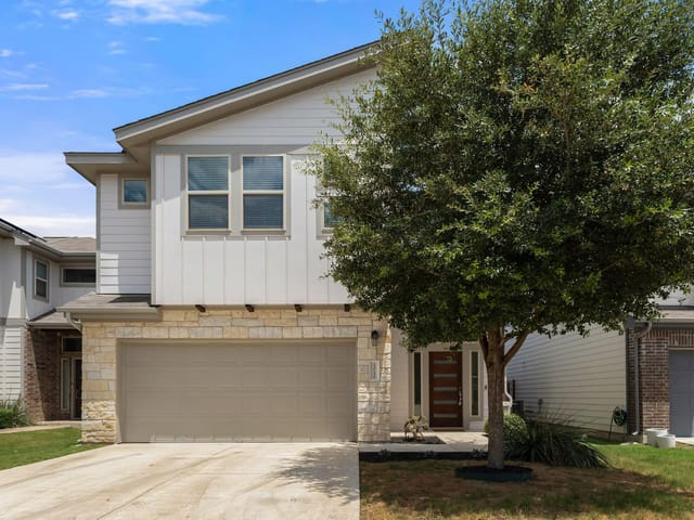 1010 Boatswain Way