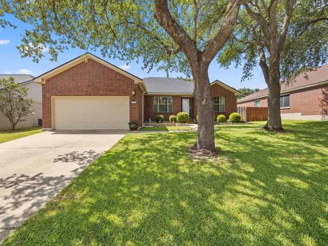 1010 Cedar Crest DR