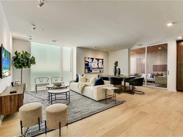 1010 W 10th ST Unit #103
