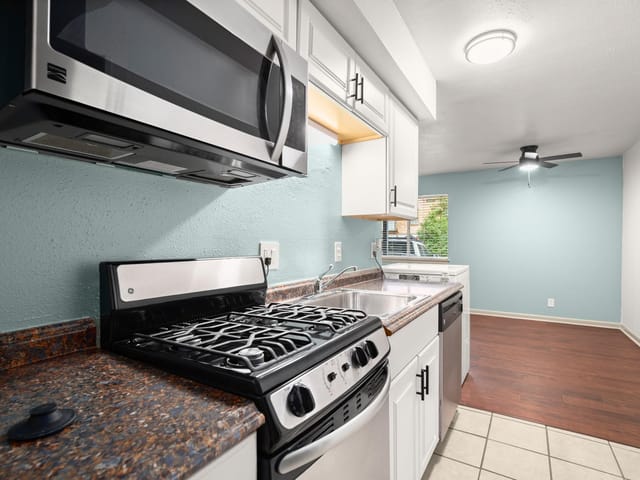 1010 W 23rd St Unit #3