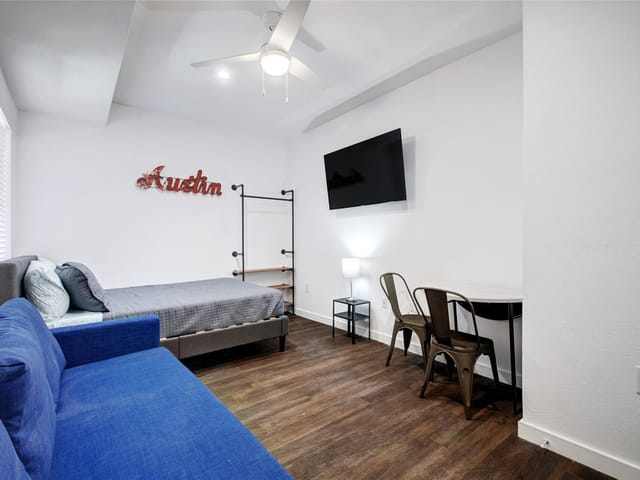 1010 W 26th ST Unit #609
