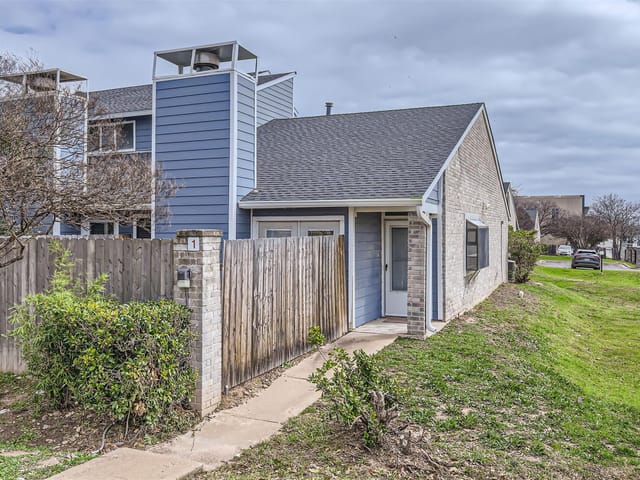 1010 W Rundberg Ln Unit #1