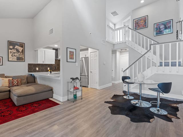 1010 W Rundberg Ln Unit #5