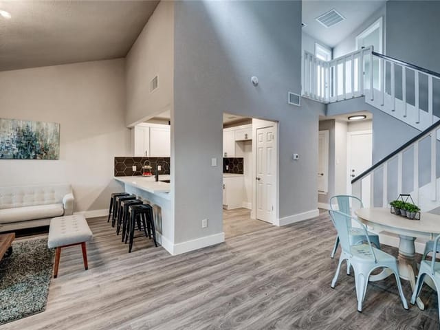 1010 W Rundberg Ln Unit #5