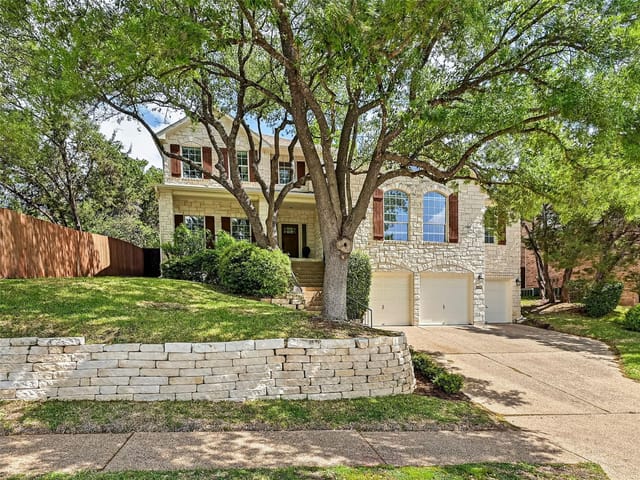 10106 Dianella Ln