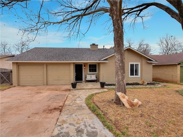 10106 Woodland Village Dr