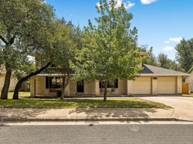 10107 Grand Oak DR