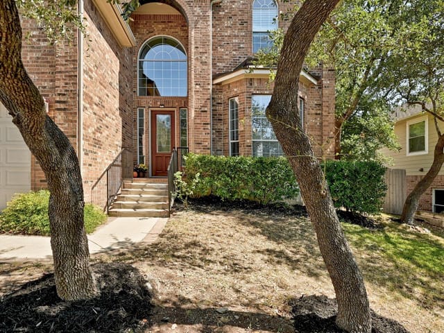 10109 Chestnut Ridge Rd